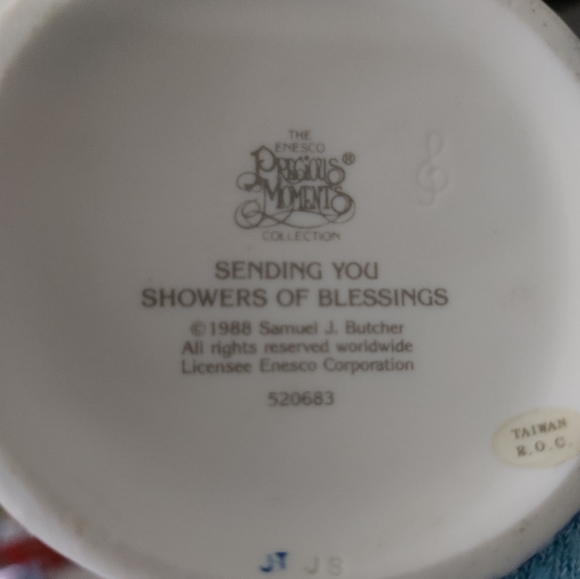 Precious Moments "Sending You Showers of Blessings" Samuel J Butcher - Picture 3 of 4